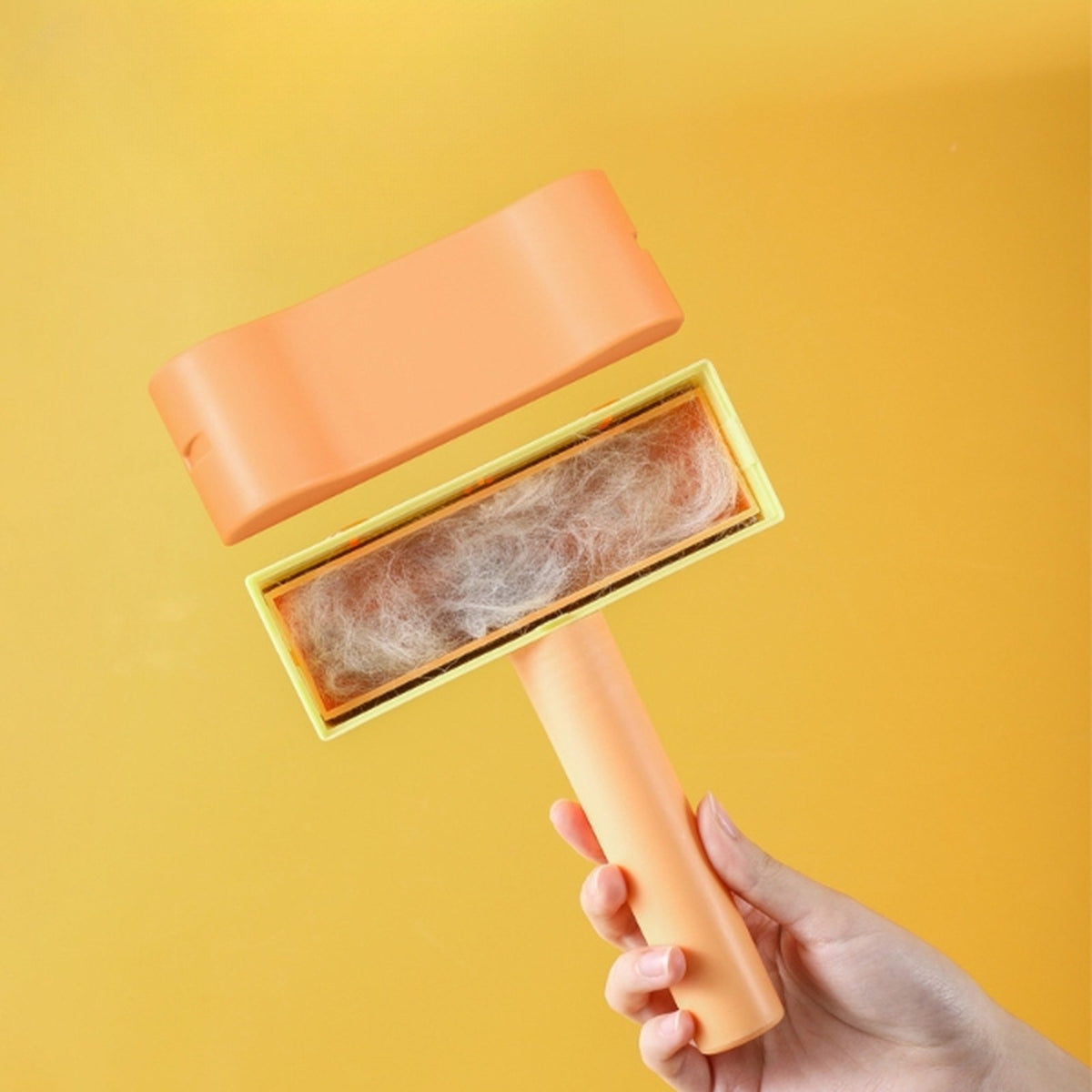 Kammer mit gesammelten Tierhaaren (andere Farbe desselben Modells)